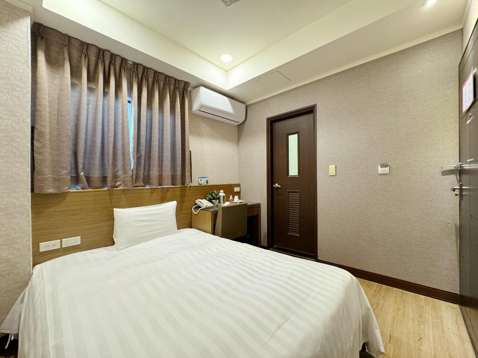 Finders Hotel Hualien Wen Hua Camera foto